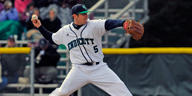 Gulls rally in the sixth to win game one; sweep ENC in TCCC double dip