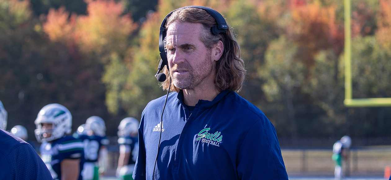 McGonagle Earns Second Career Gridiron Club Of Greater Boston NCAA Division II/III Coach Of The Year Honors