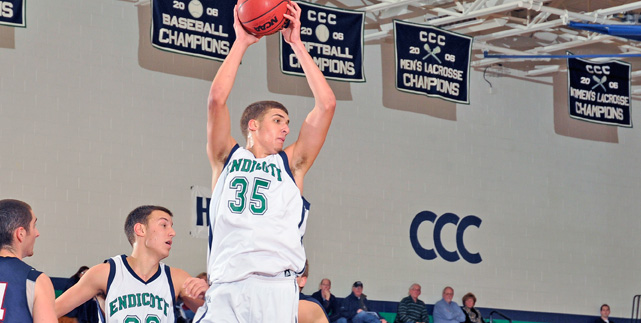 Endicott claims fourth straight victory in road test at UNE