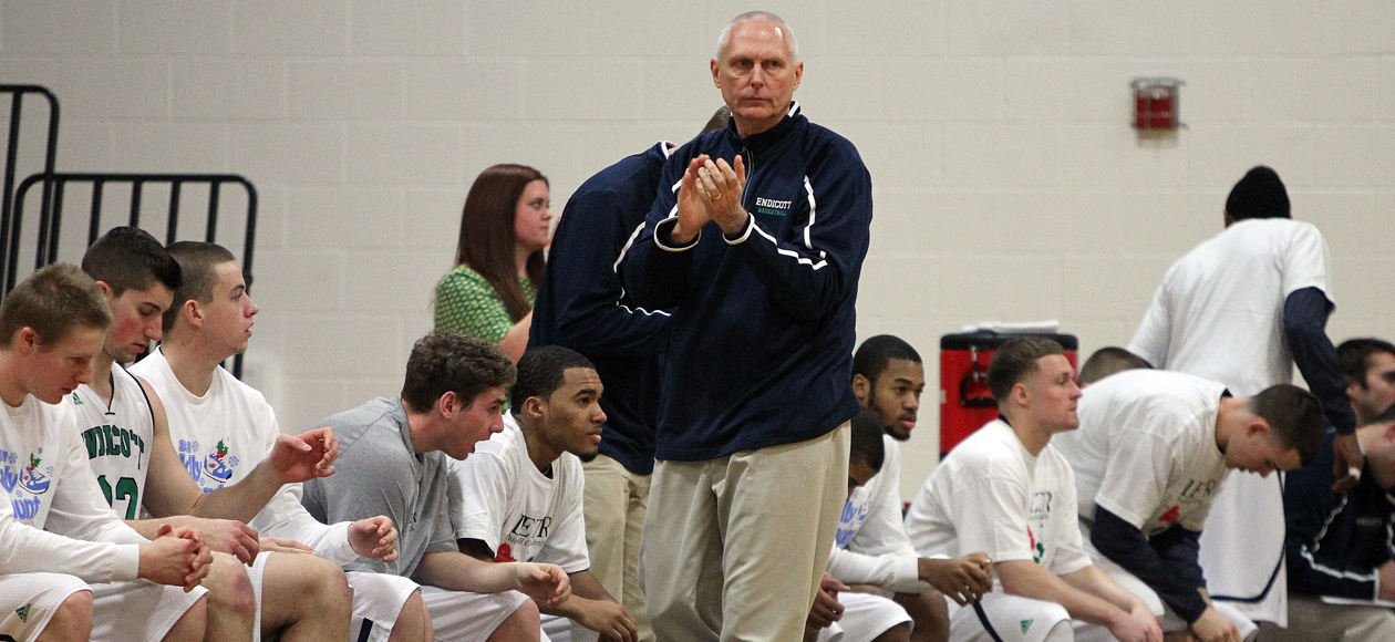 Rowe Steps Down as Endicott Men's Basketball Head Coach