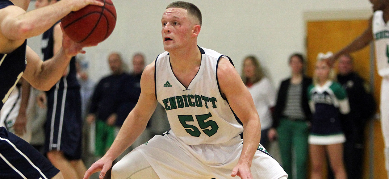 Endicott Bests Eastern Nazarene in Match Up of 10-2 CCC Teams