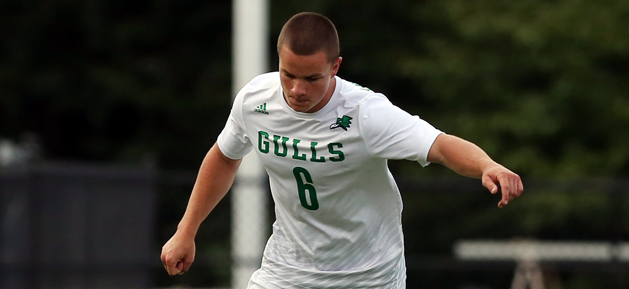 Gulls Edged By Babson, 1-0
