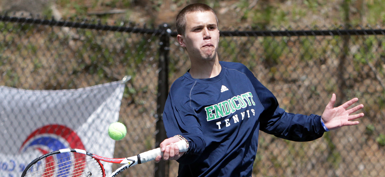 Endicott Swept by Division II Stonehill on the Road