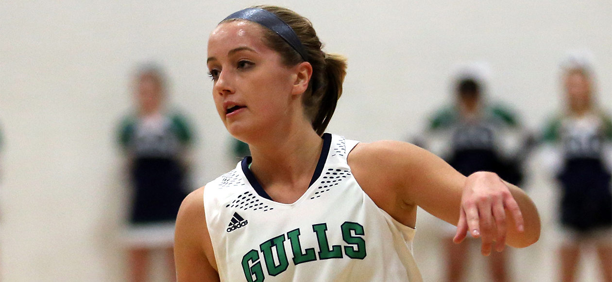 Gulls Defeated, 72-60, By Keene St. In Skidmore College Invitational