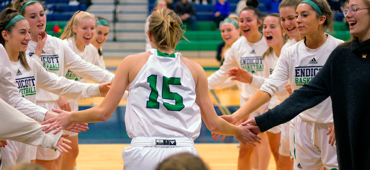CCC QUARTERFINALS: No. 3 Endicott Takes On No. 6 Curry On Tuesday (7 PM)