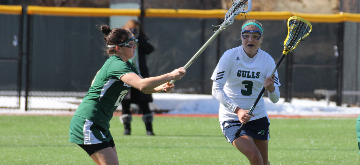 Gulls Top Hawks 12-8 in First CCC Contest of 2014