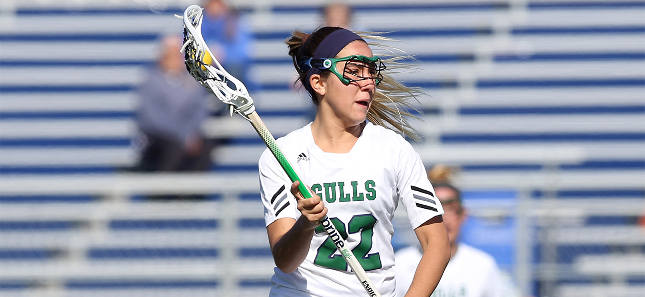 Gulls Battle Top-Seeded Roger Williams In 10-7 Loss