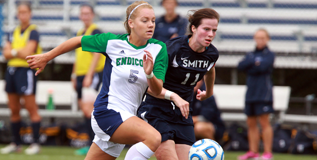 Endicott Secures Top Seed in CCC Tournament With 3-0 Win Over Gordon