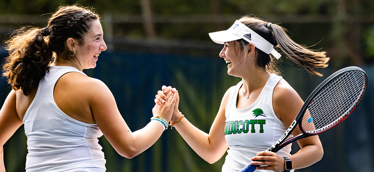 Women's Tennis Advances To CCC Championship With 5-0 Win Over Gordon