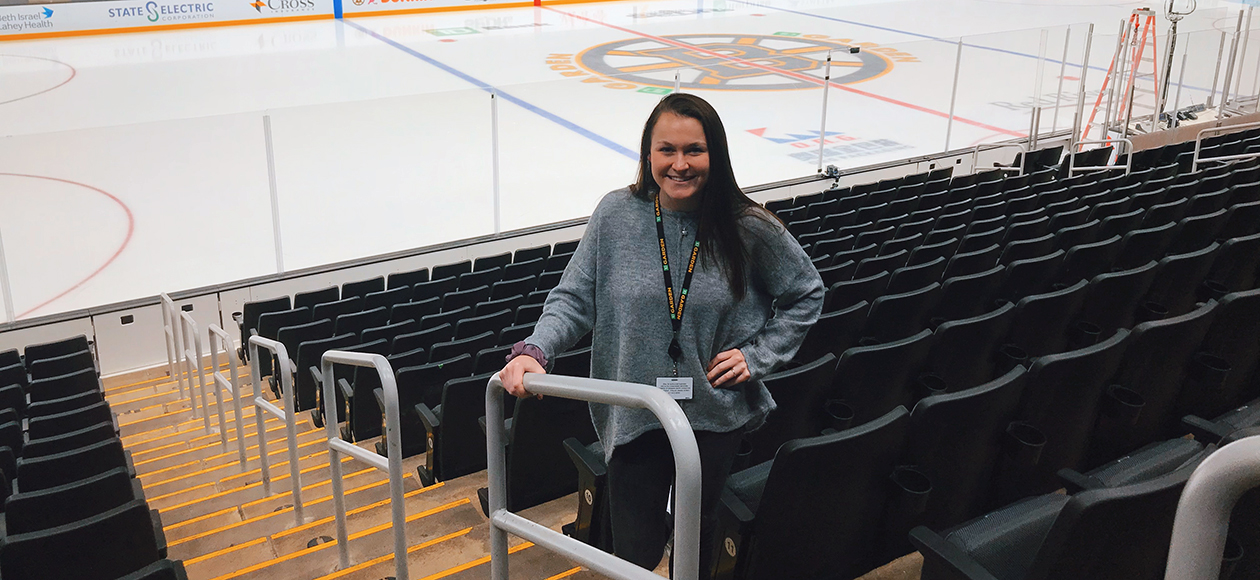 INTERNSHIP INSIGHT: Boston Bruins Experience Helps Hannah Merritt '20 Solidify Post-Graduate Goals