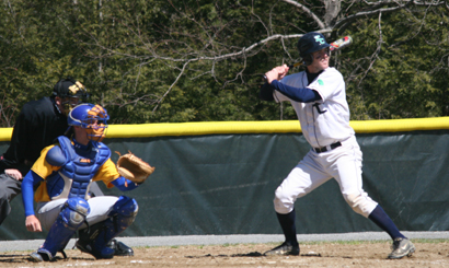 McDaniel fights off Endicott for pair of one-run wins