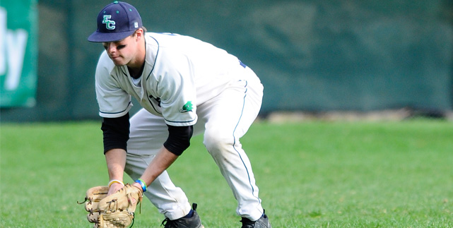 Baseball splits with Amherst on final day at RussMatt Invitational
