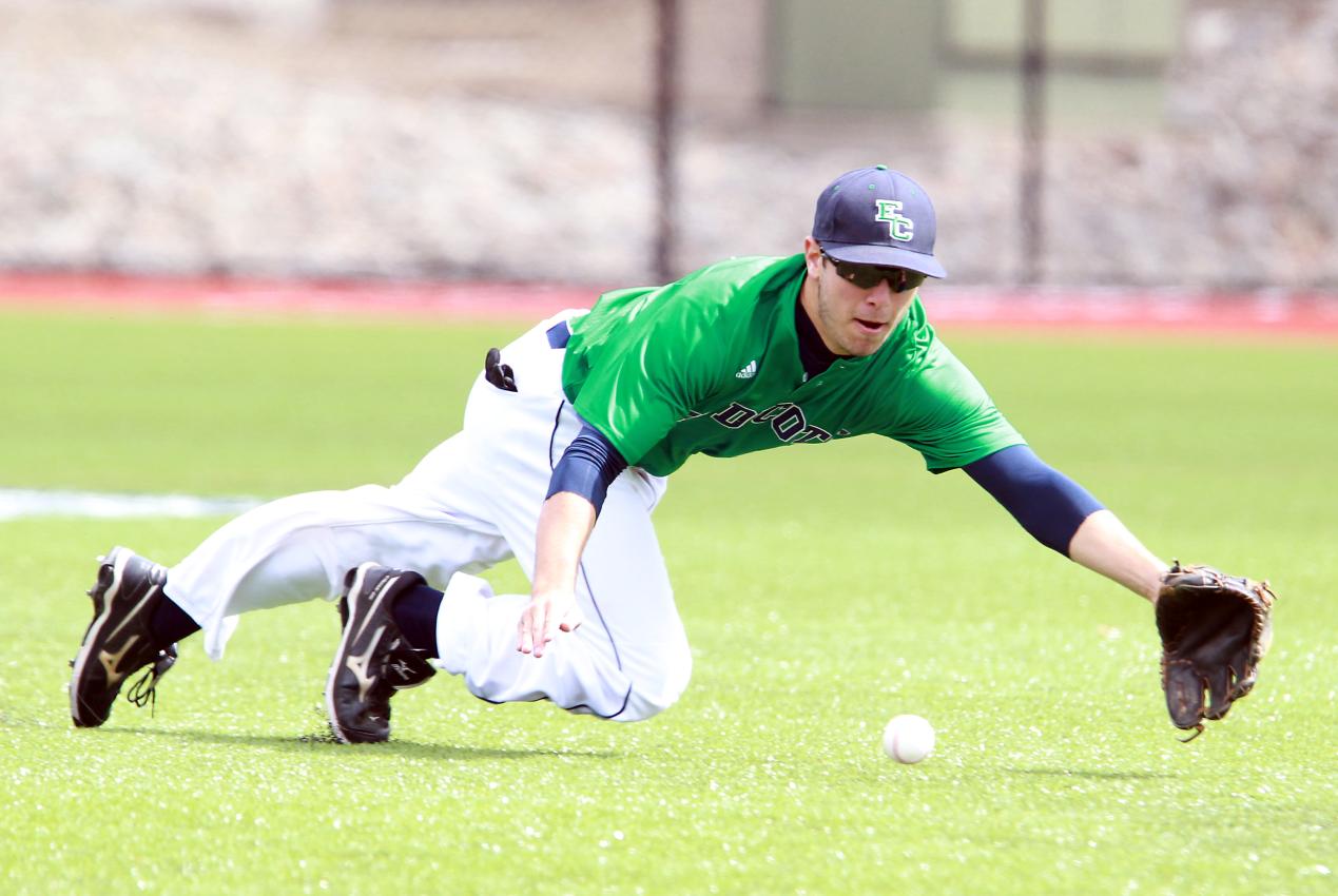 Endicott Upsets Southern Maine to Move One Win Away From College World Series