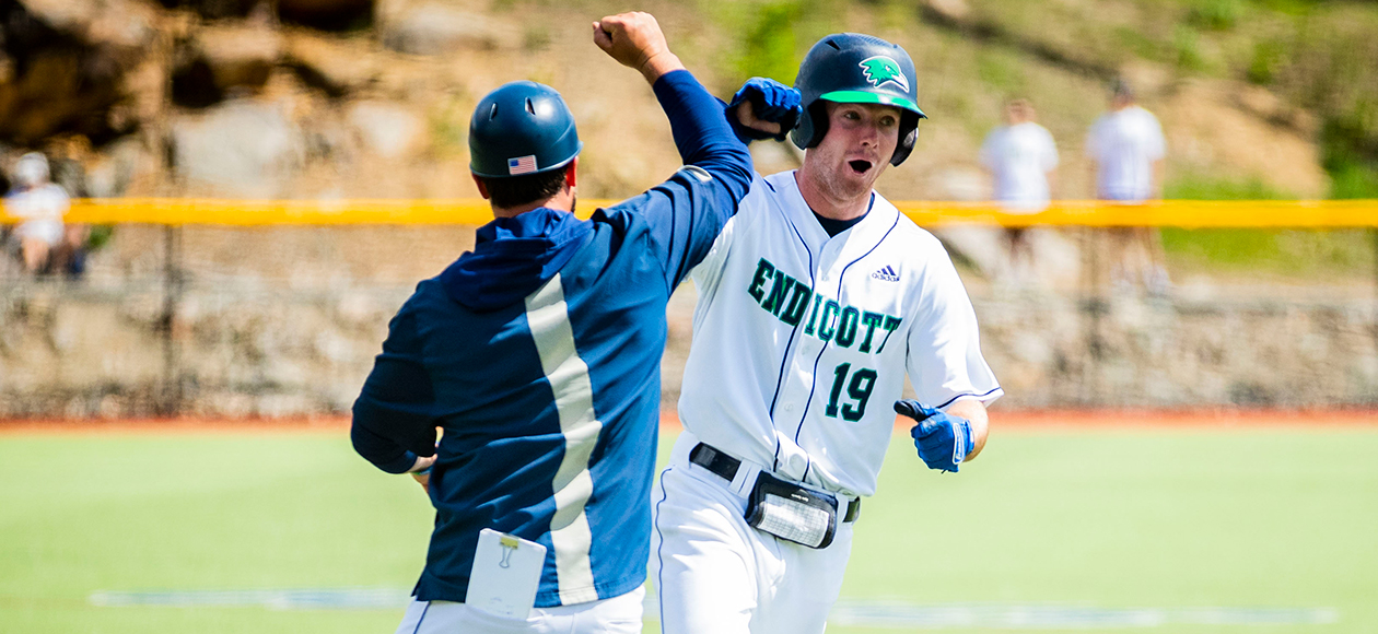 CCC CHAMPIONSHIP: Endicott, Salve Regina Compete For League Title On Saturday