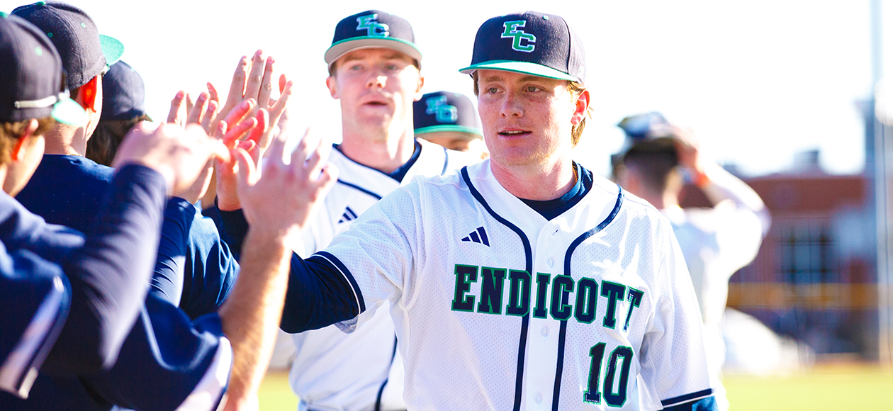 No. 2/5 Endicott Baseball Downs Ramapo, 13-2 (Seven Innings)