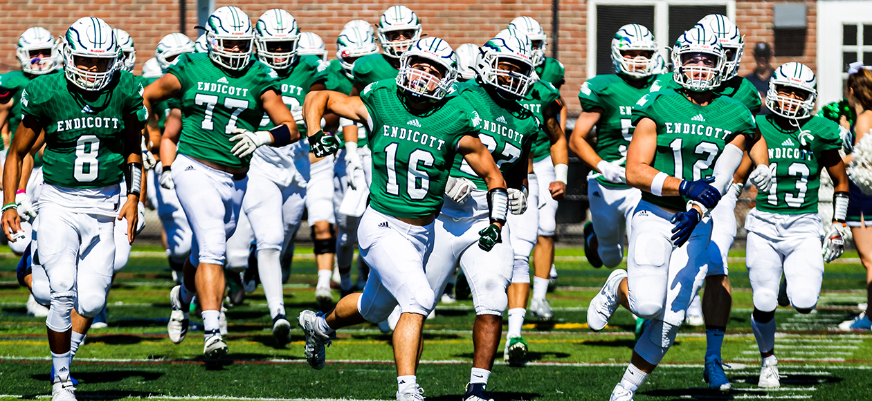 GAMEDAY CENTRAL: Endicott Set To Host Dean In New England Bowl This Saturday (12 PM)