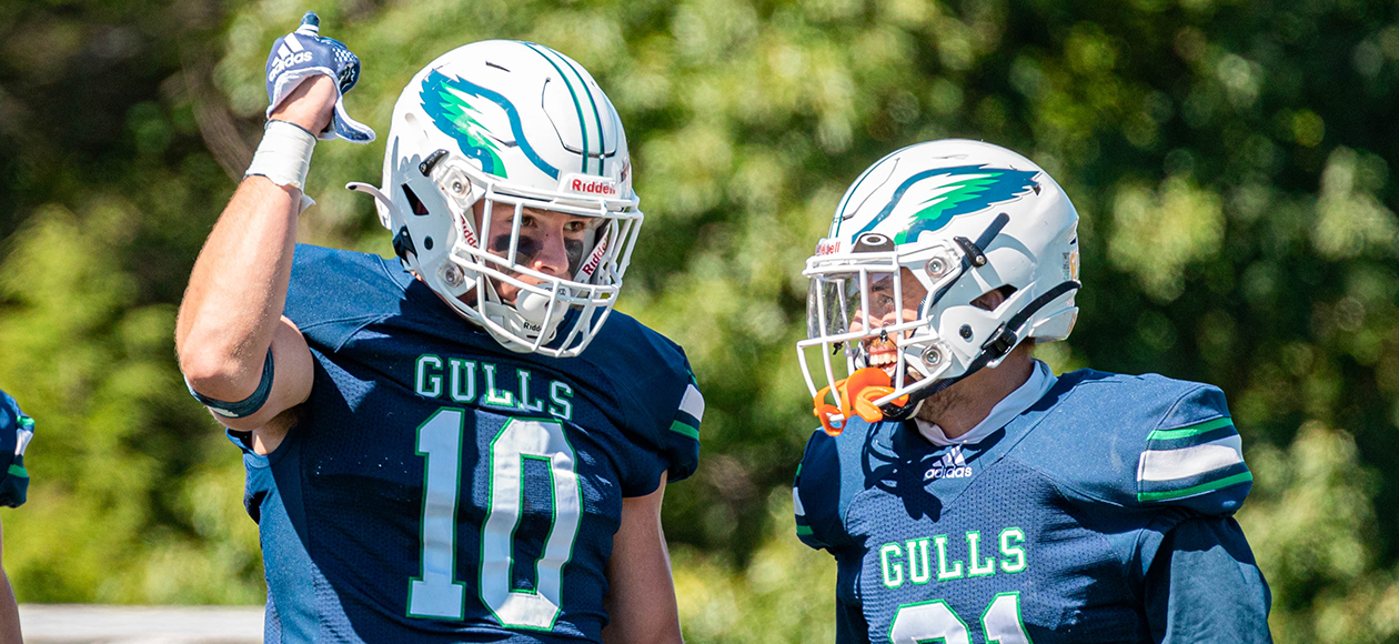 GAMEDAY CENTRAL: Endicott Hosts Husson On Homecoming & Family Weekend