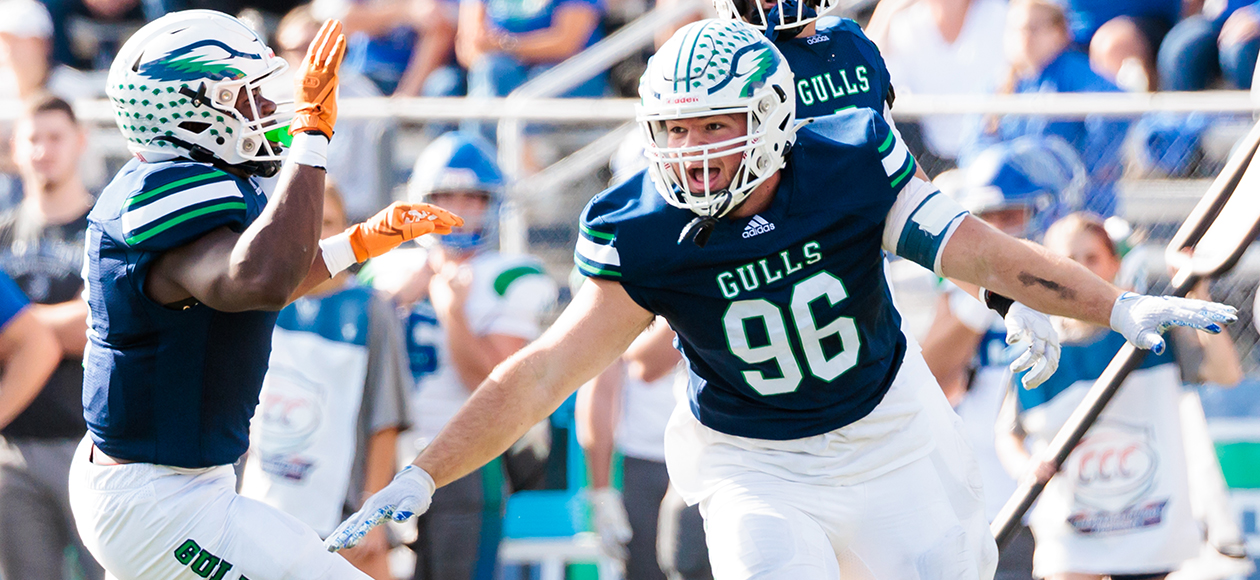 GAMEDAY CENTRAL: No. 23/23 Endicott Visits WNE On Saturday In Regular Season Finale (1 PM)