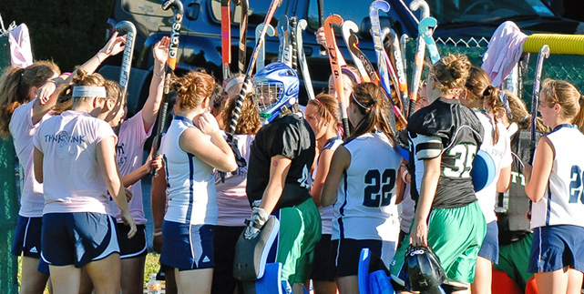 Field hockey wraps up 2010 campaign