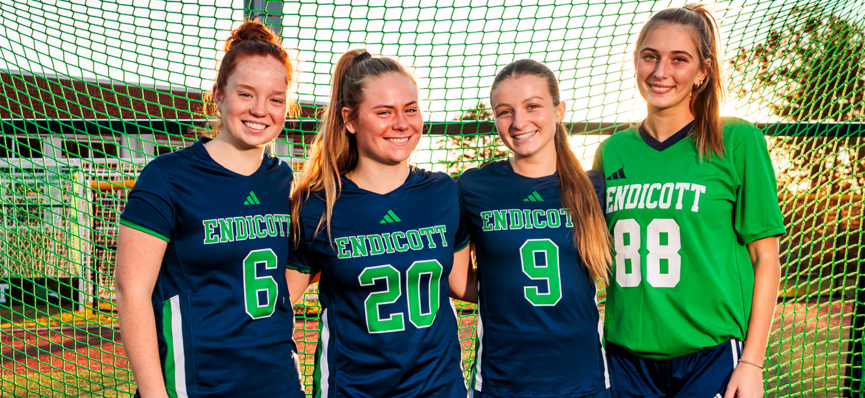 Field Hockey Takes Home Five Major Awards To Highlight CNE Postseason Awards