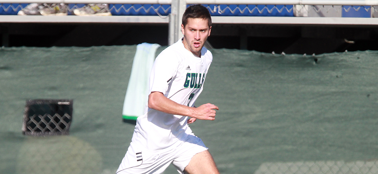 Diego Slobotzky Celebrates First Career Hat Trick As Endicott Shuts Out UMass Dartmouth, 3-0