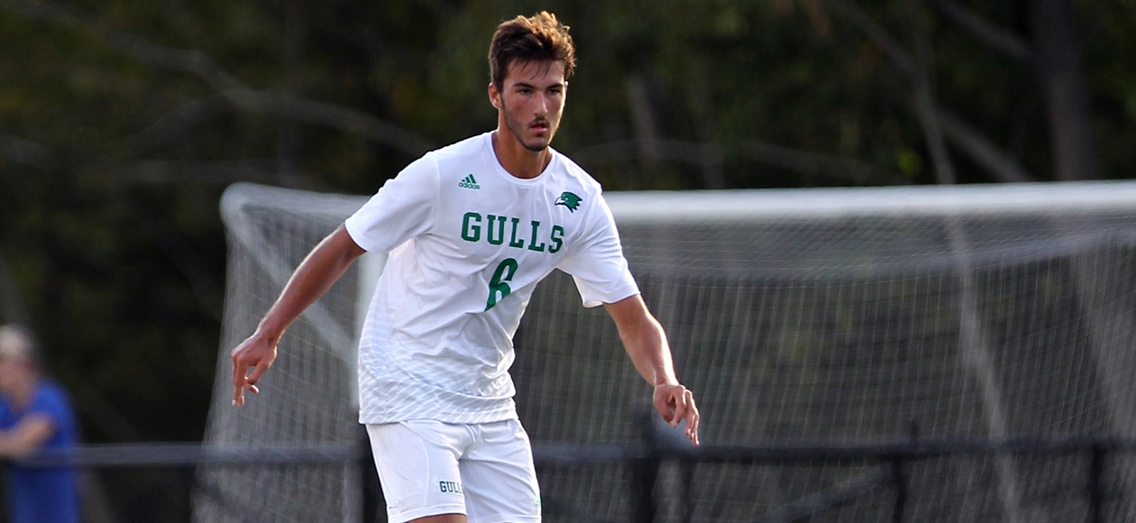 Record Shutout Streak Ends, But Men's Soccer Hangs On To Win, 2-1, Over Curry In Double-Overtime