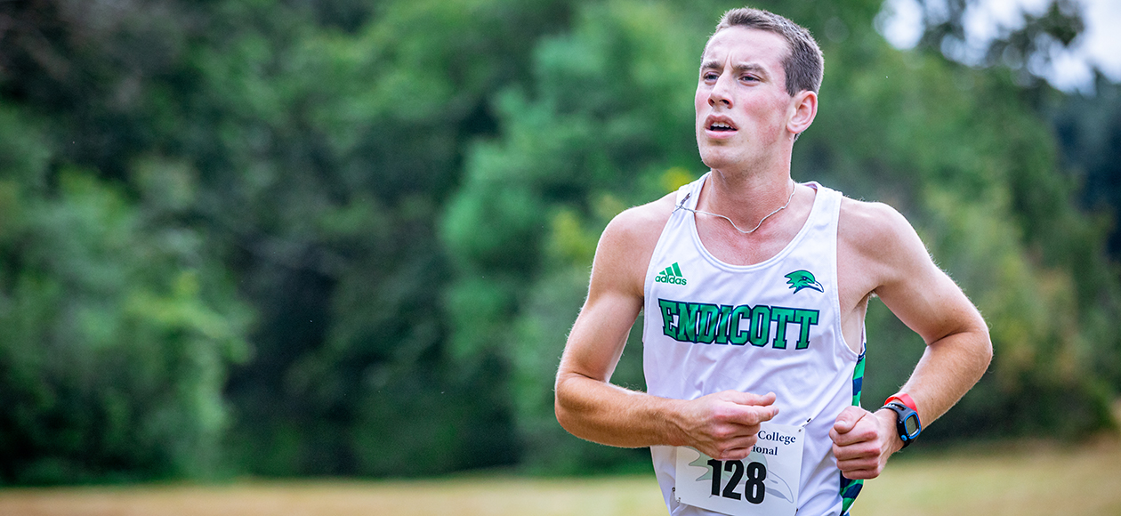 Men’s Cross Country Finishes Ninth At Suffolk Invitational