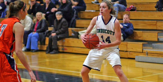 Endicott grinds out 71-66 win over Clark to advance into ECAC Semifinals