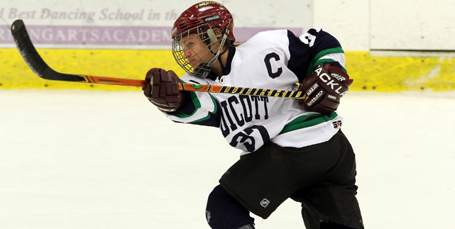 Gulls Women’s Ice Hockey Scores Split with Smith College