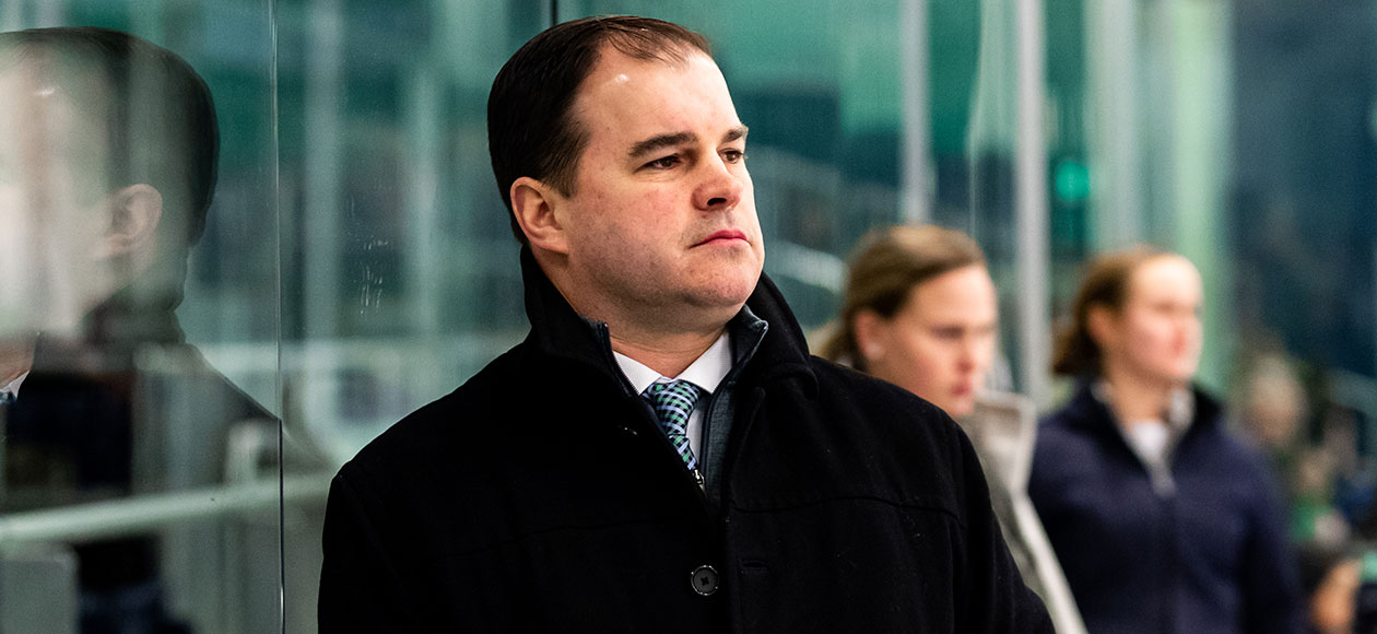 McPhee Named 2019-20 Division III Women's CCM/AHCA Coach of the Year Finalist