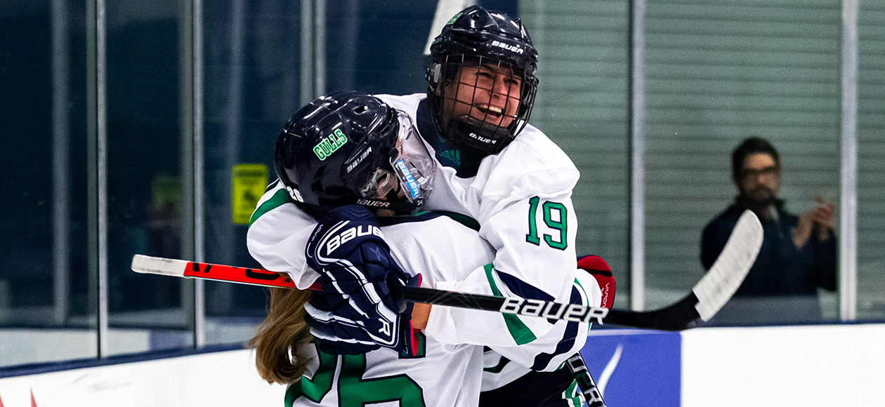 Women’s Ice Hockey Downs Salve Regina, 4-1