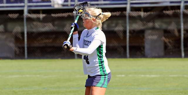 Women's Lacrosse Downed by Nationally Ranked Bowdoin