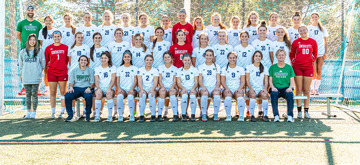 Gulls Claim 13th Straight United Soccer Coaches Team Academic Award