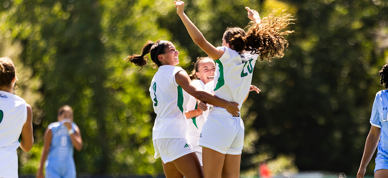 Women's Soccer Outlasts Lasell, 1-0, In Season Opener