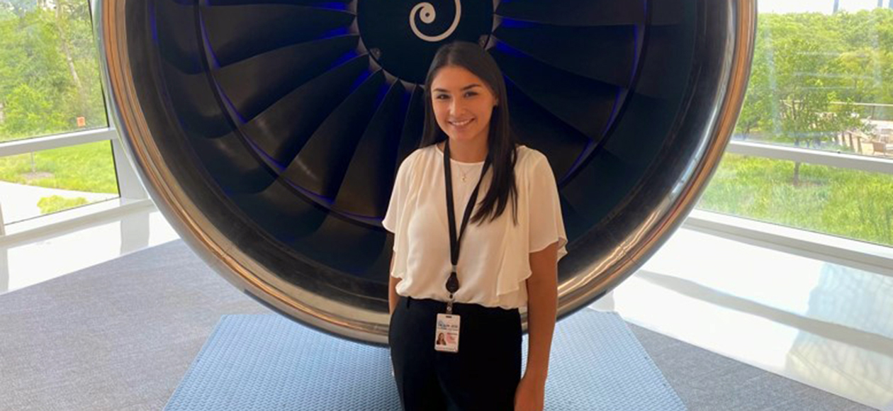 INTERNSHIP INSIGHT: Fernanda Trevino '21 Soars To New Heights At American Airlines