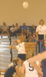 Endicott Sweeps Roger Williams to Remain Undefeated in CCC Play