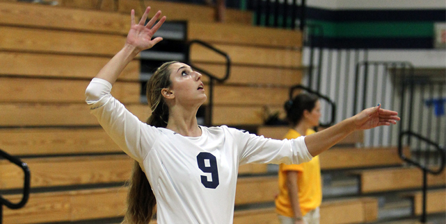 Endicott falls in straight sets to Roger Williams in CCC opener