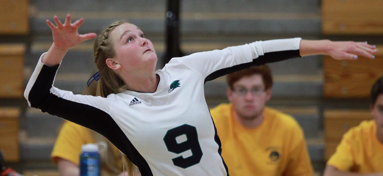 Women's Volleyball Drops Two Hard-Fought Matches On Final Day Of MIT Invitational