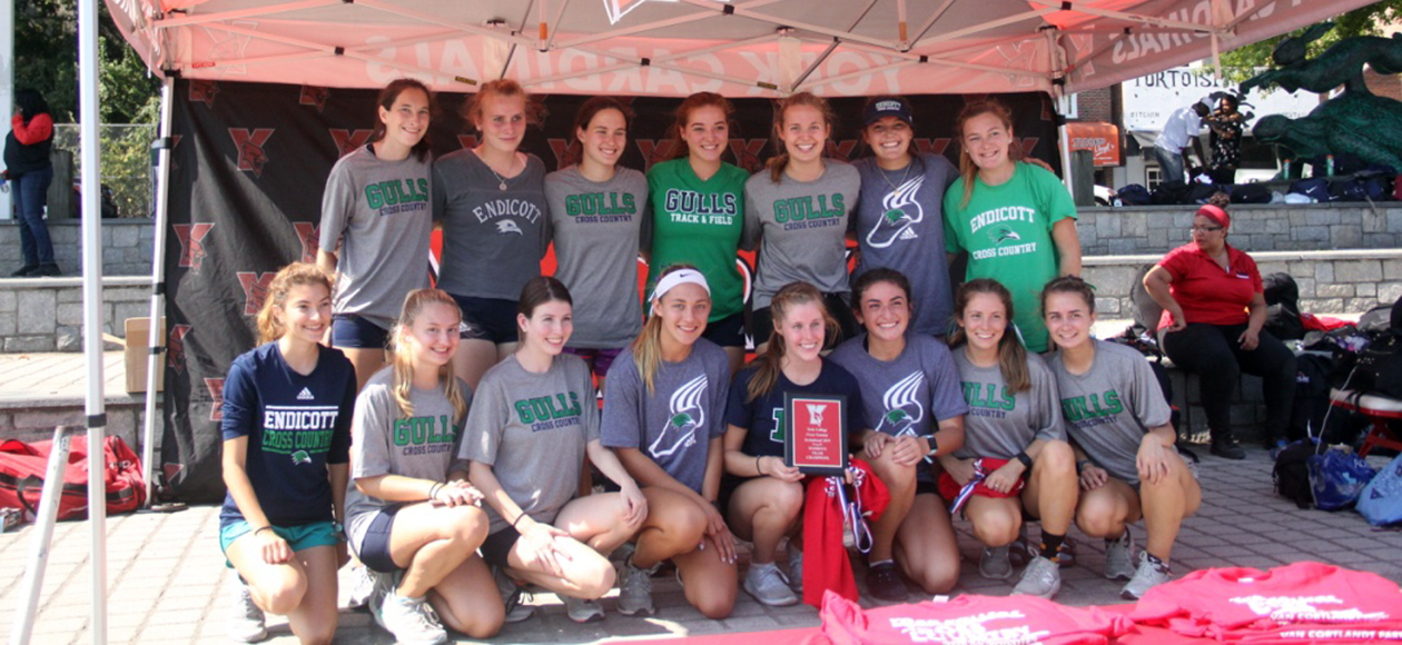 Women’s Cross Country Wins York College Invitational, Fossa Finishes First Overall