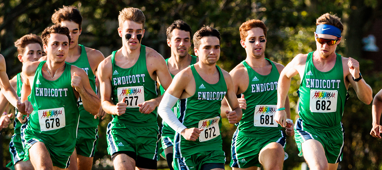 Men’s Cross Country Competes At Codfish Bowl